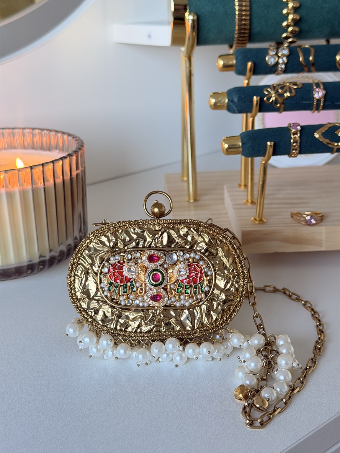 Royal Elephant Clutch