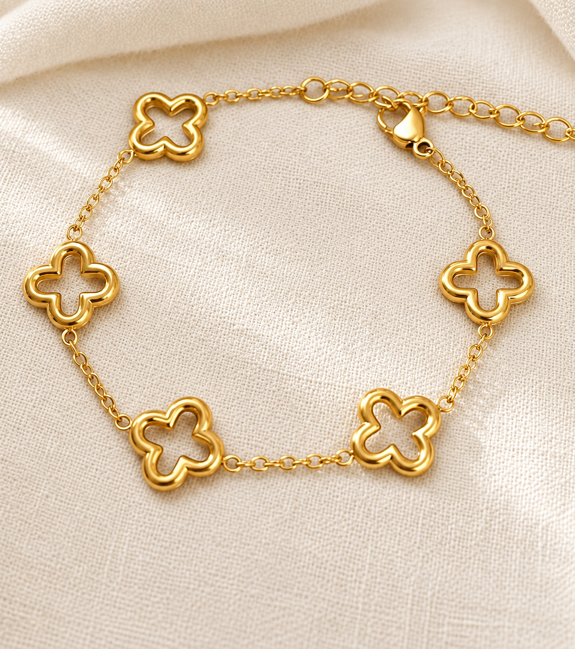 Clover Chain Bracelet