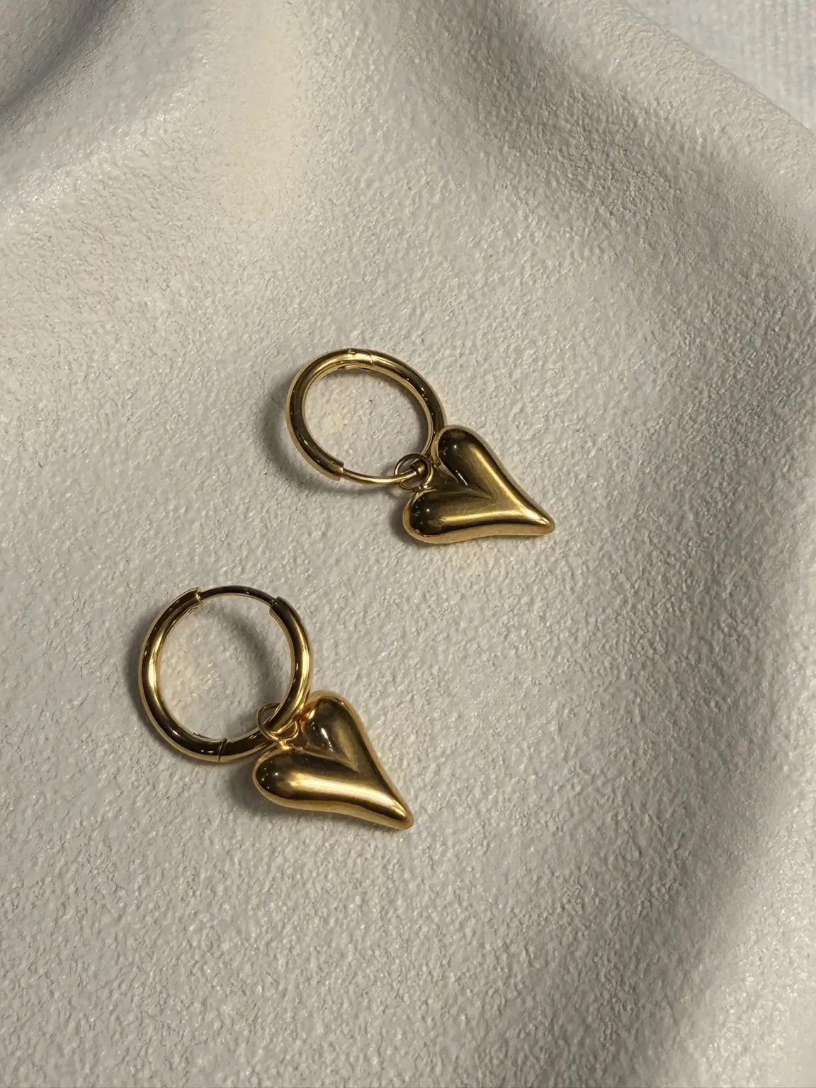 Drop-heart Earrings
