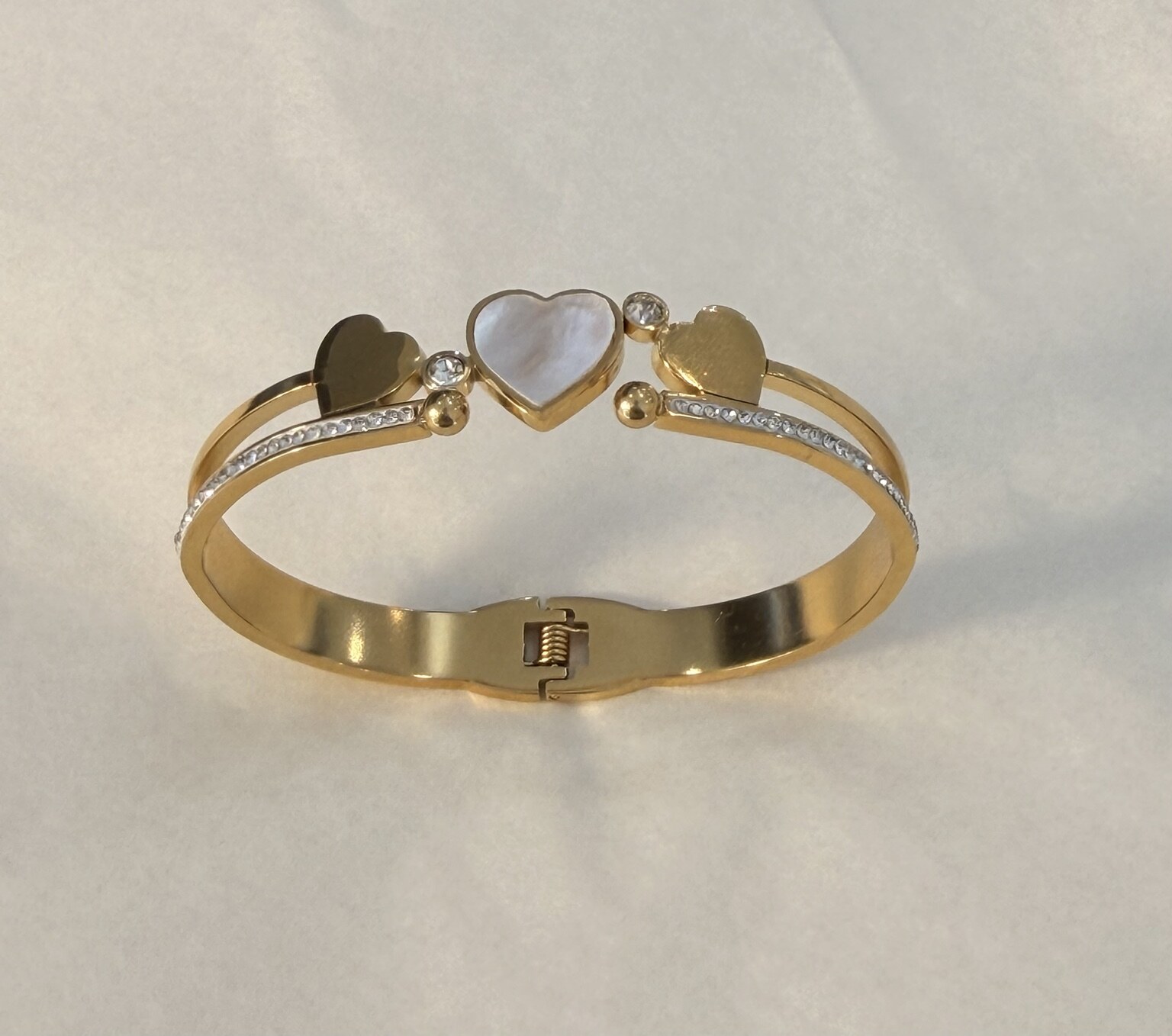 Premium Heart Bracelet · Crystal